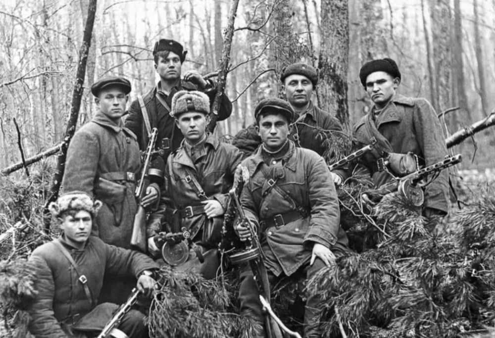 19 марта 1944-го партизанский отряд Якова Мухина вошёл в село Кузьмин Каменского района