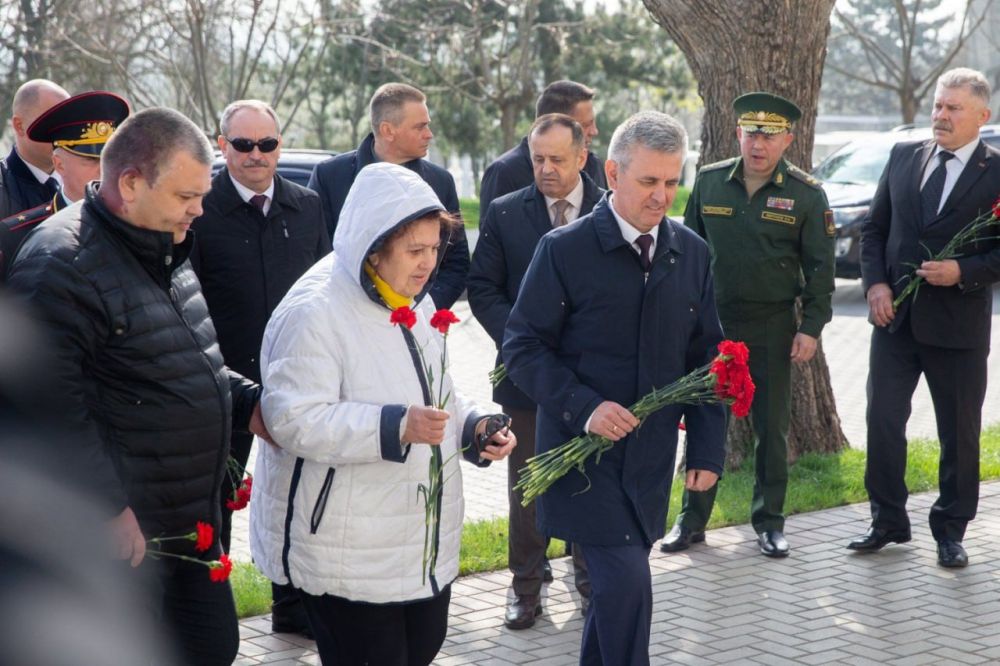 ����� ������� ��������� � � �������� ����� ������� ������, ������������� �� ������, ��� ��� ��������� ��������������� �������