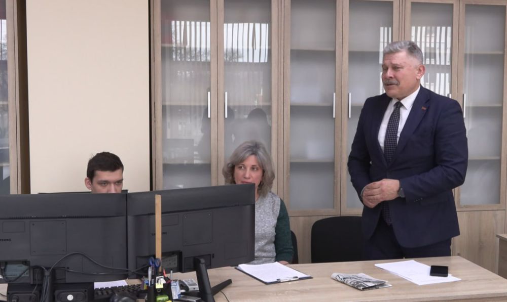  .               ()  ,     ...