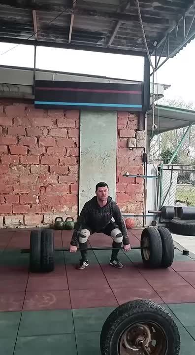 Вместо гаража – спортивный зал в Днестровске