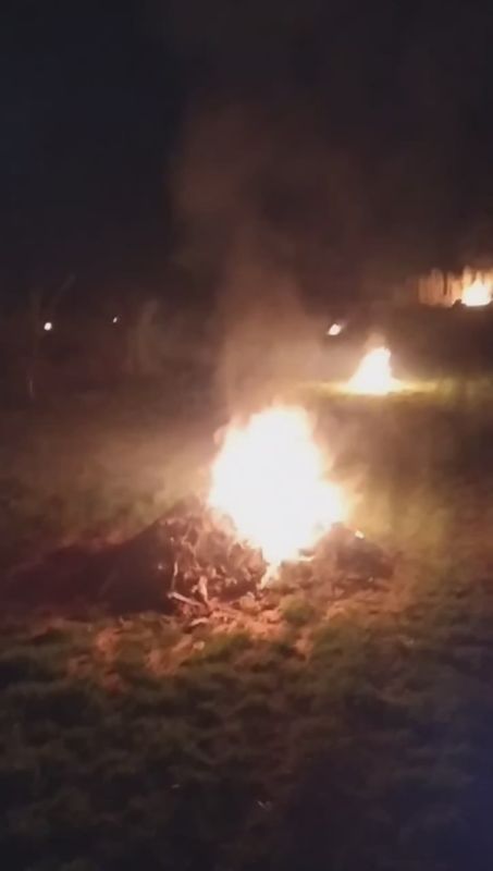 ������� ������ �� �������. � �������� ������� ���� ������ � ������ �� �����, ����� ������ ������ � ������, �������, �����