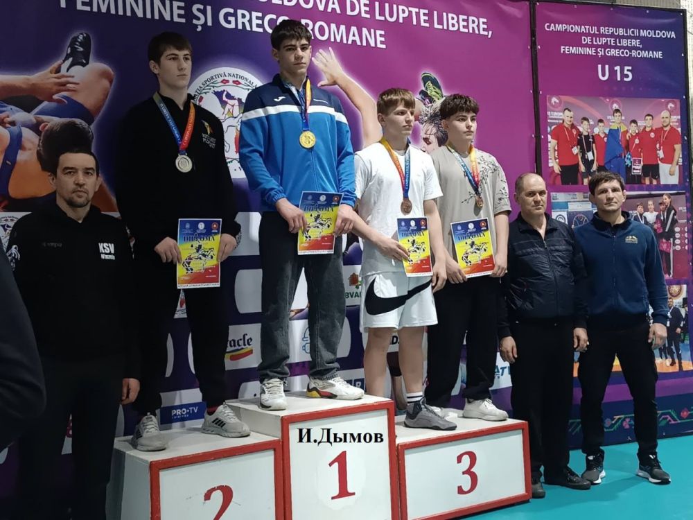 Двое приднестровских борцов стали чемпионами Молдавии U15