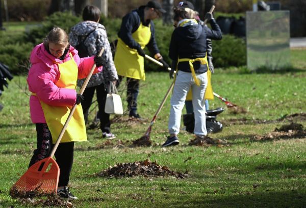 Администрация города Днестровск приглашает жителей принять участие в субботнике, 18 апреля на территории городского кладбища