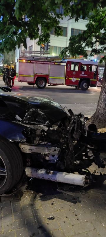 ����� ������� �� ���������� ����� �������� ������ � ��������� ��������� ������: ����������� ���������� Mercedes � Toyota