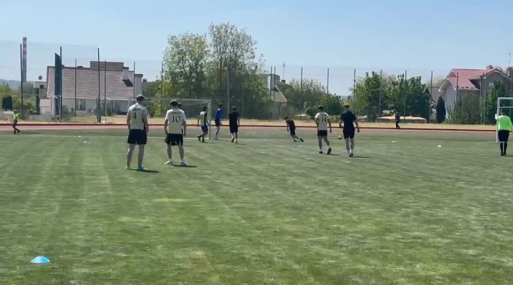 Финал республиканского турнира «Кожаный мяч» на городском стадионе в Бендерах