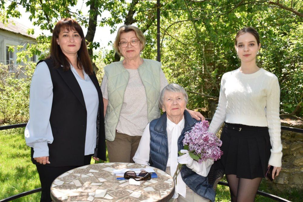 В Каменском районе труженикам тыла и вдовам участников Великой Отечественной войны вручают юбилейные медали «80 лет Победы в Великой Отечественной войне 1941–1945 годов»