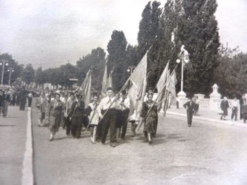  1 . , 1950 - 1960 