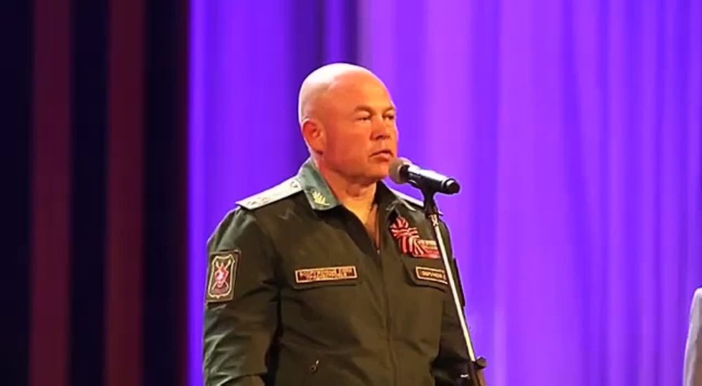 ������ ������� ������ ����������� �� ������� ����� ������� ������ 4-� ��������������� ��������� ������ �������� ������