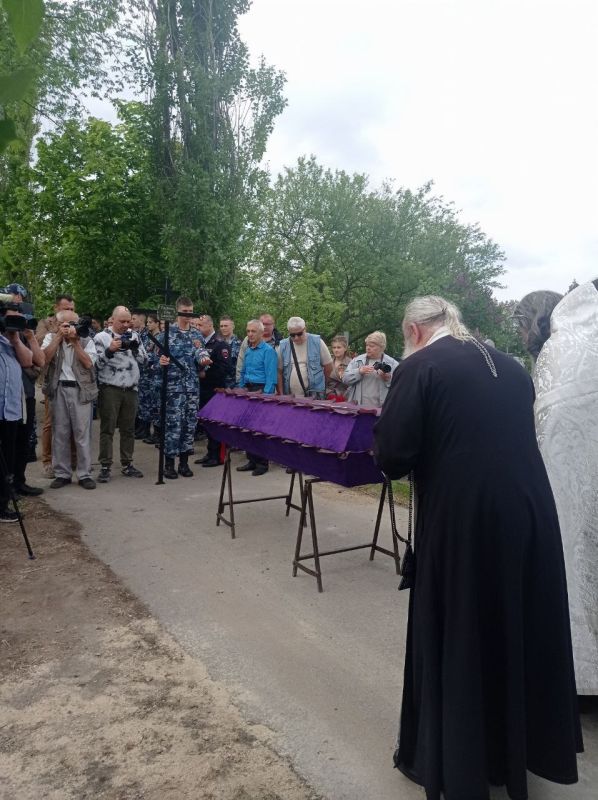 � ��������� �������������� ������������� ����� ���������, ��������� � 1944 ����