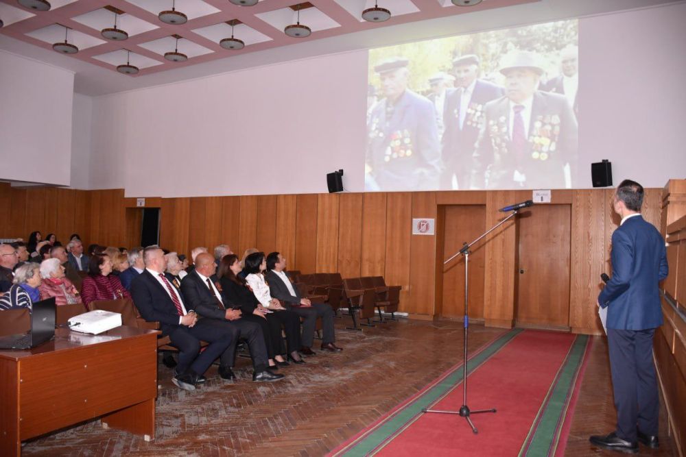 В районной госадминистрации состоялось торжественное мероприятие, посвящённое вручению юбилейных медалей «80 лет Победы в Великой Отечественной войне 1941–1945 годов»