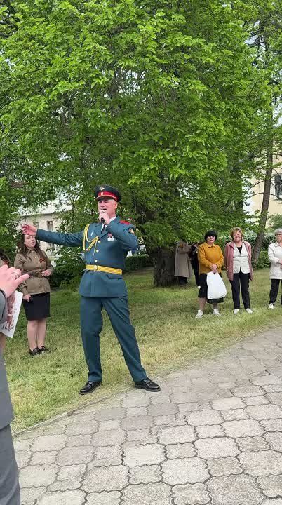 ����� � �� ������� ��� ����� ����������