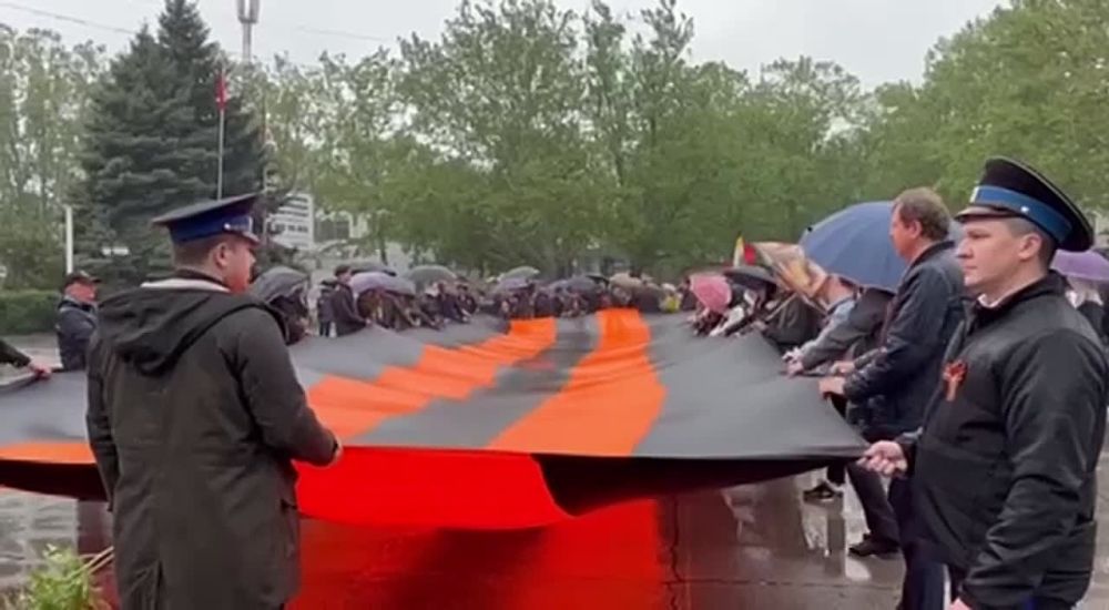 Символ Победы звучит на бульваре Энергетиков в Днестровске