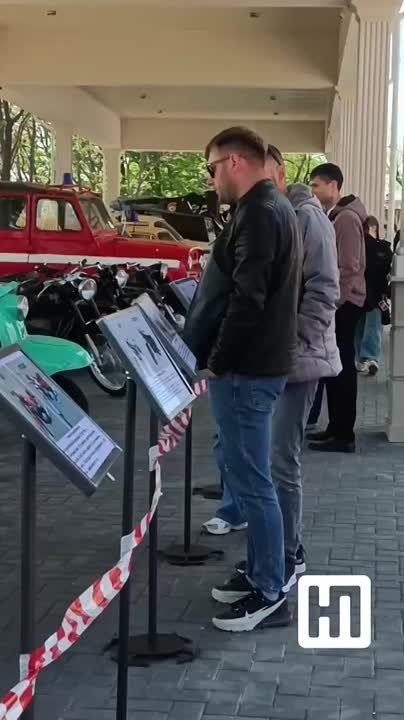 �������� ������� ������� � � ����