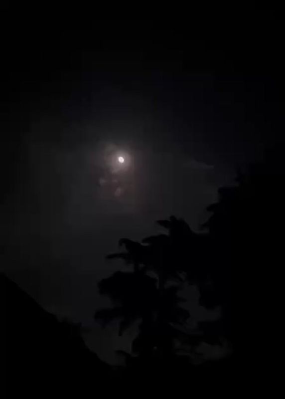 �� ������� ����� ���������� � ������ ������ ����������� ������: ��������� ������������ ������ 4 �����, � Sky News