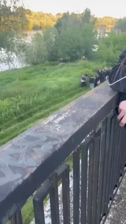 � �������� �� �������� ������ ���������� ������ ���� ���������� ��-�� ������� �����