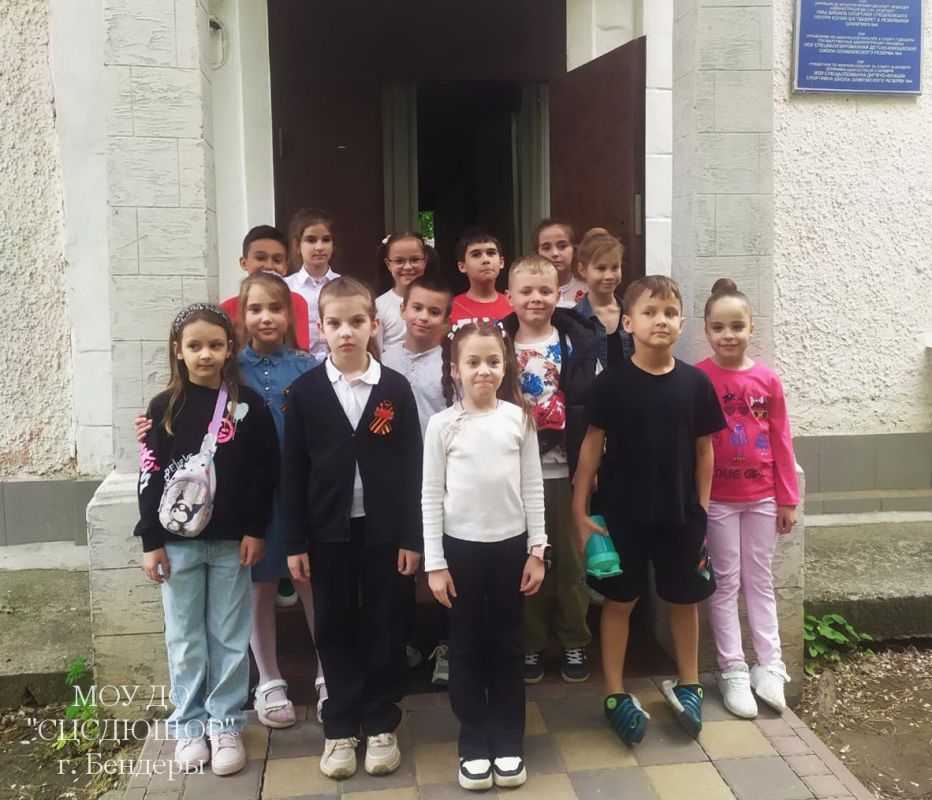 8 ��� � ����������� ������ � 4� ������ ������ �� ������, ����������� ��� ������