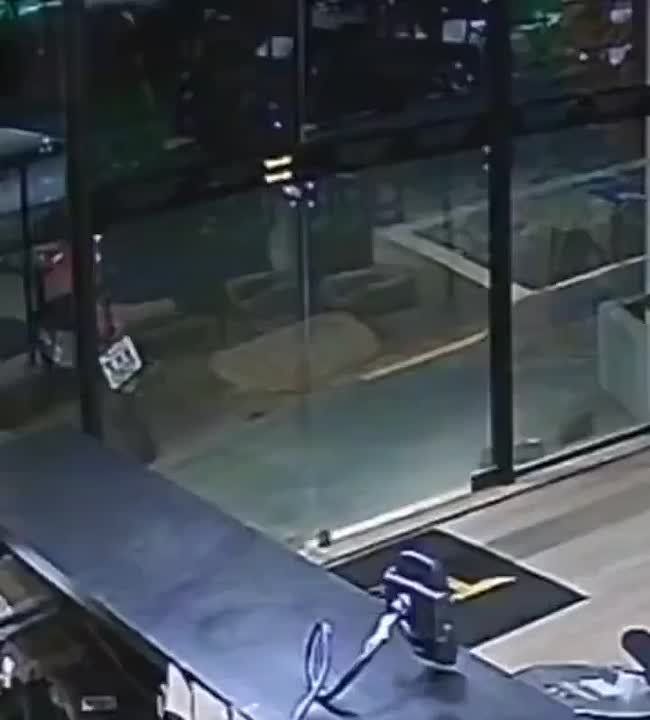 ������: � �������� ��� ���� ����� �� ����� ������ � �� ������ �����, ��� ������ ����� ������� ����� �����, ������������� �� ��� � ������� ������� ���� �� ��� ��������