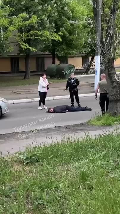 � ������ �������� ������ ���� ������ � ������� �������