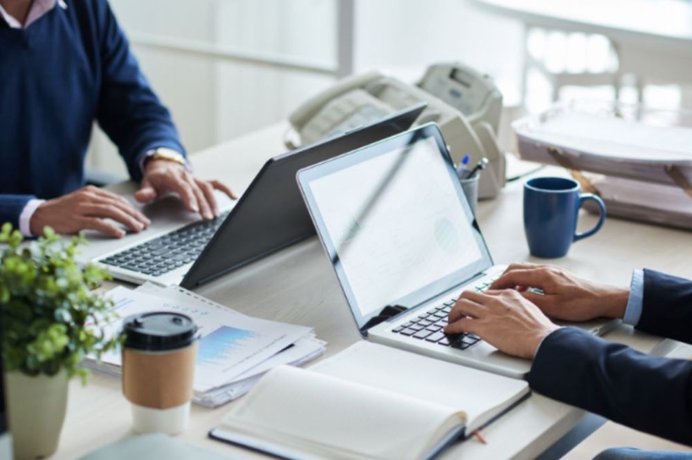 ������� "�� � ���". ����������� - ����� ��������� ����� � ������