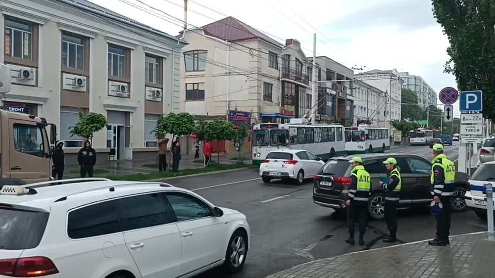 � ������ ������ ���� ����������� � �����������