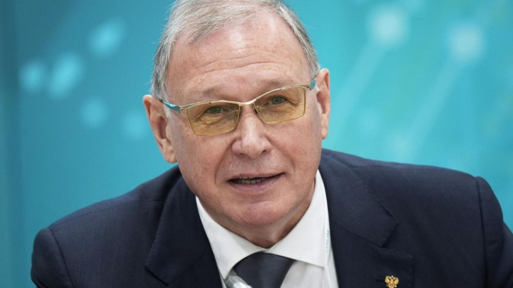 Посол РФ в Молдове Олег Озеров заявил, что Москва надеется, что власти Кишинёва не пойдут по пути «варварской борьбы с памятниками», как это сделали Украина и Прибалтика