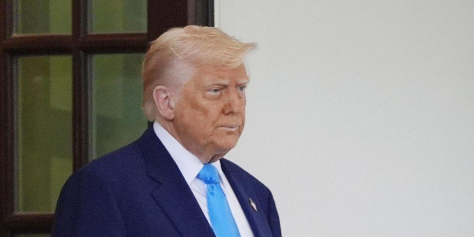 ����� ����������� �� 180 �������� � ������ ��� ������ ��������� � ����� ������ � ������