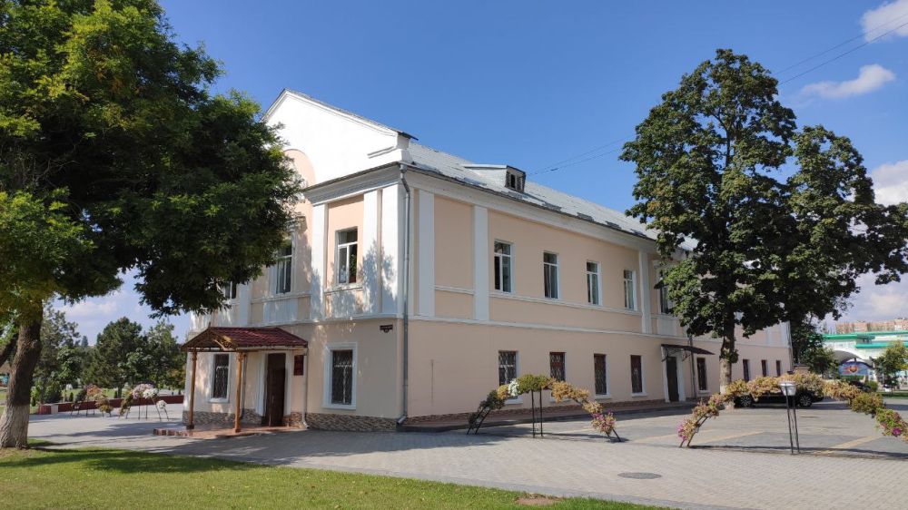 ������� ����������� ����� ��. �.�. ����������� � ��������� � 80 ���