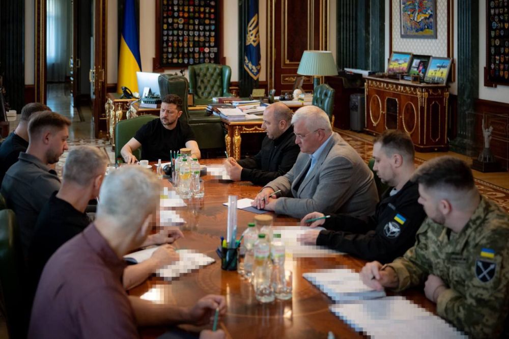 Зеленский подтвердил, что завтра Украина будет участвовать в переговорах с РФ в Стамбуле