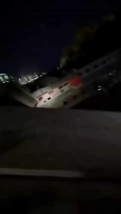       ,        ,  