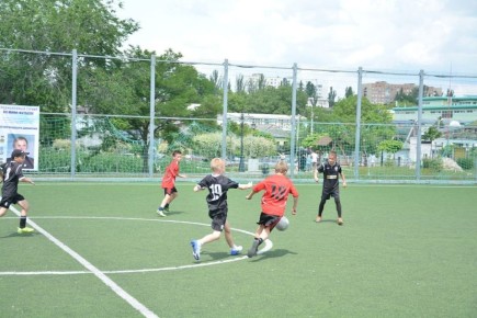          :     (U-11),    ()        4