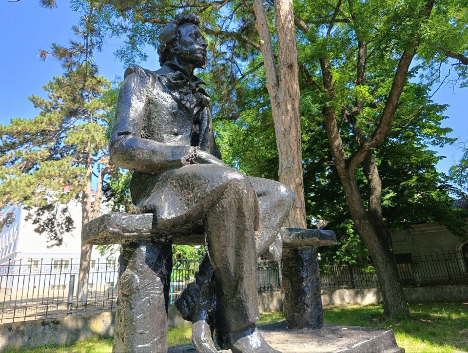 6 ���� �� ������� 45-����� �� ��� �������� ��������� ������� � ��������