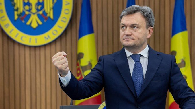 ������ ����� ���������� 10 ����� ������ � �������������, � ������� ������� ������� ����� ����� � �������� ��� Financial Times