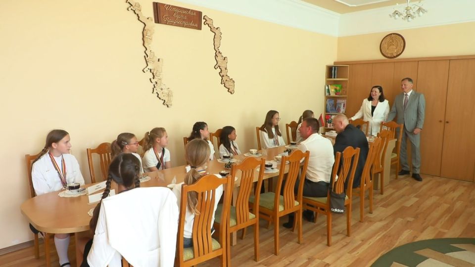 ������� ����������� � ������������ ��������� ������� ������������� ���������� ���� ����������� �� �������� ������ � ��������