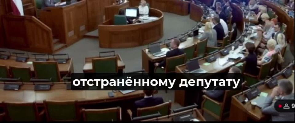 "��� ������! ������� ���� � ��� ����!" - ������� ������� �������� ��������� �� ��������� ���������� ����� ��-������, � ��� ��������� �� ���� �������