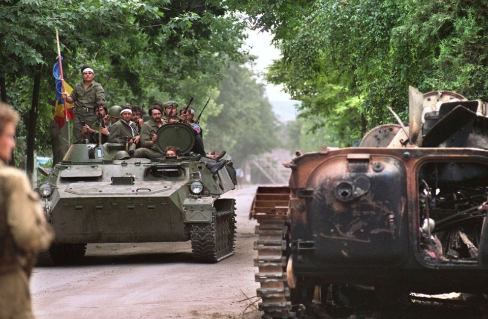 �������� ��� ������. 18 ���� 1992 � � ��������� ������� ������ ������������� �� ������� ��������� �������� �� ������� ���������� ������������ �����������