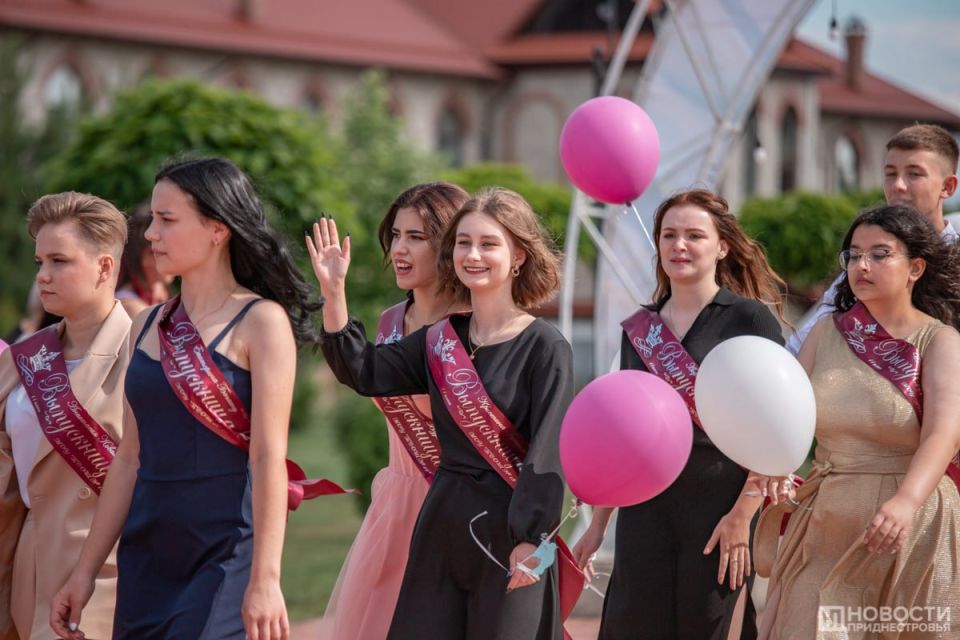 ���������� ���������� ������� ��������� 24 � 25 ���� � ����������-������� �����