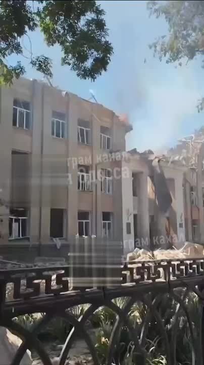 Ракетный удар в Белгороде-Днестровском Одесской области был нанесён по зданию местной школы №1