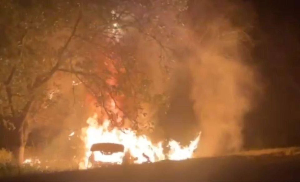 Ночная авария в Суклее – сгорел автомобиль