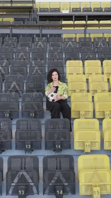 #����������� ����������, ��� ������� � 18:00 ���� ����������� �� ������� �����