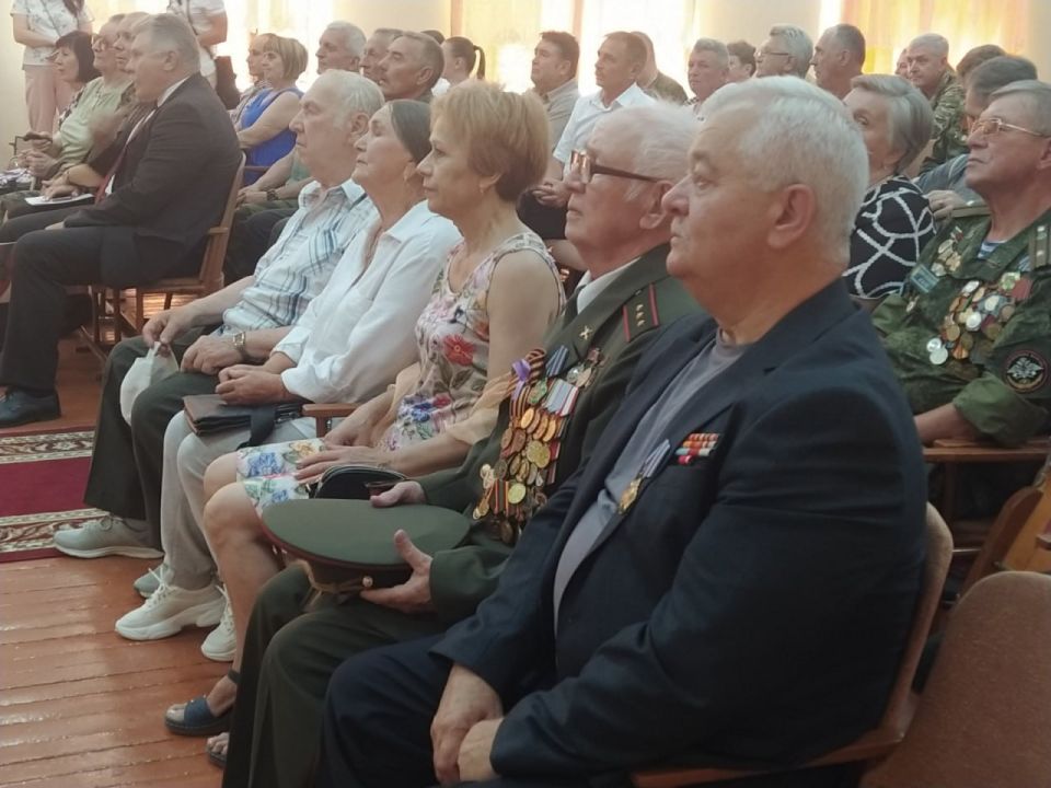 � ������� �����-����������������� � �����