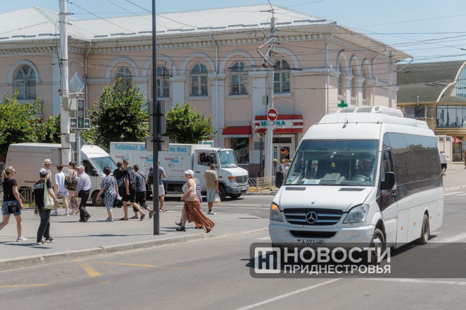 В Бендерах сейчас работают 20 троллейбусов и 53 маршрутки