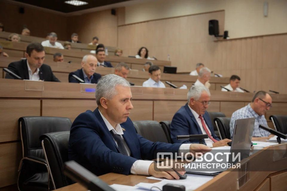 ��������� ����� ������� ��������� ���� ������������ ����������� � �������� �������: