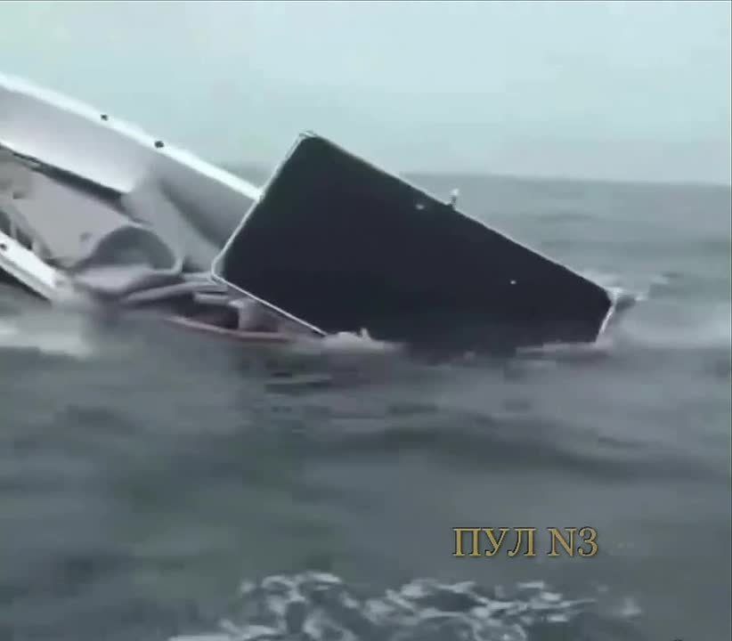       :