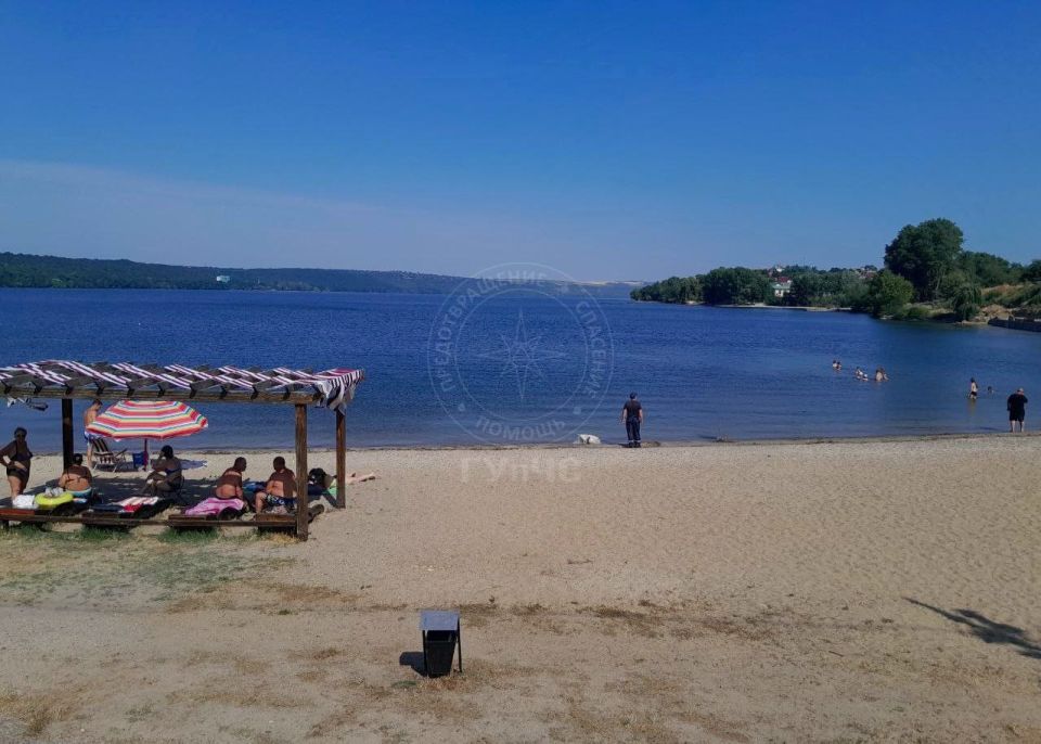 В Дубоссарах в 6 метрах от берега утонул мужчина, который не умел плавать и пошёл купаться после того, как выпил