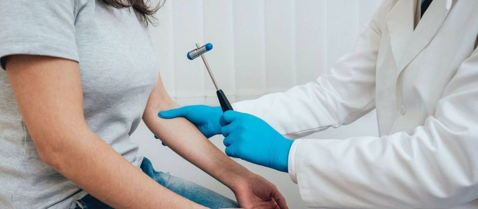 ������ � ��������� � ��������� ��������� �� ����� ��������� ���������� ���������� ���� ��� ������ � 8:00 �� 18:00