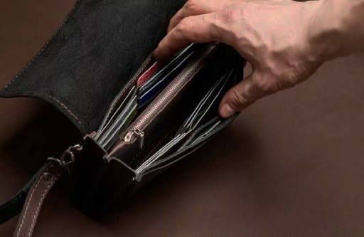 ������ ����� � ��������. 2 ������� ������� ������� ���� �������� � ��������, �� ������ ��������� � ������ ���