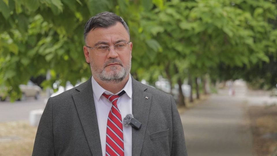 ��������������� ������������ ����� �������������, ������� � ����