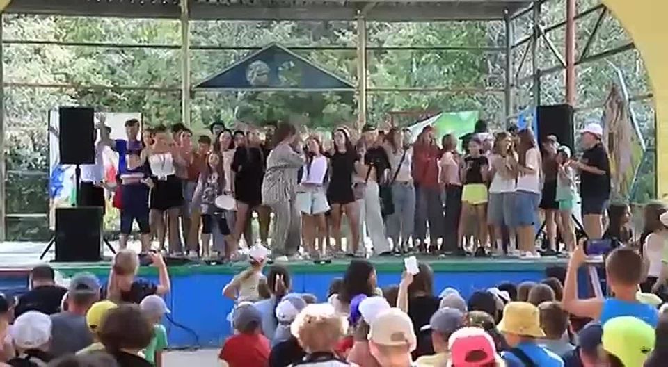     4- 