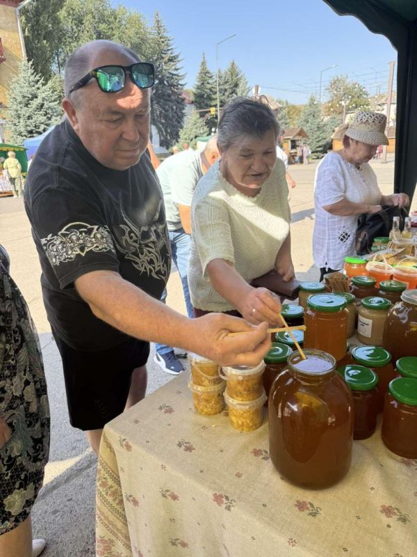 �� ������� � �������� ������ �������� ������� �������, ����� ������ ��� ������ �����: ���������, �������, �������, ���������