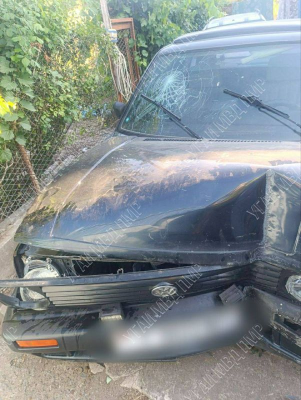 Отвлёкся за рулём — врезался в столб: пострадала пассажирка